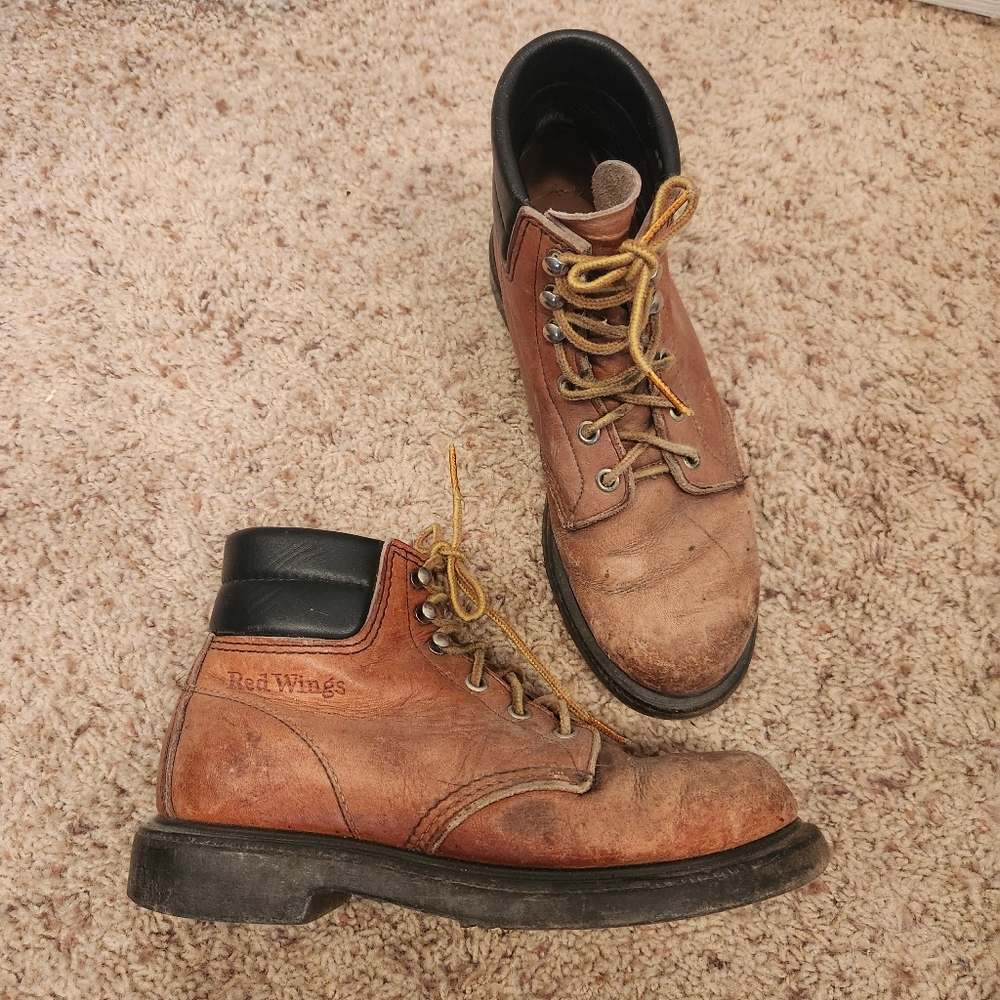 Red wing shoes steel toe boots size 6B